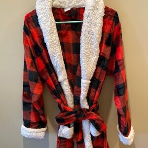 Burklett Plaid Fluffy Robe (OS)